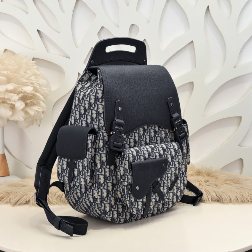 img_a189b943_20240520_i1716137971_579_1 Replica Dior Maxi Gallop Backpack - Image 3