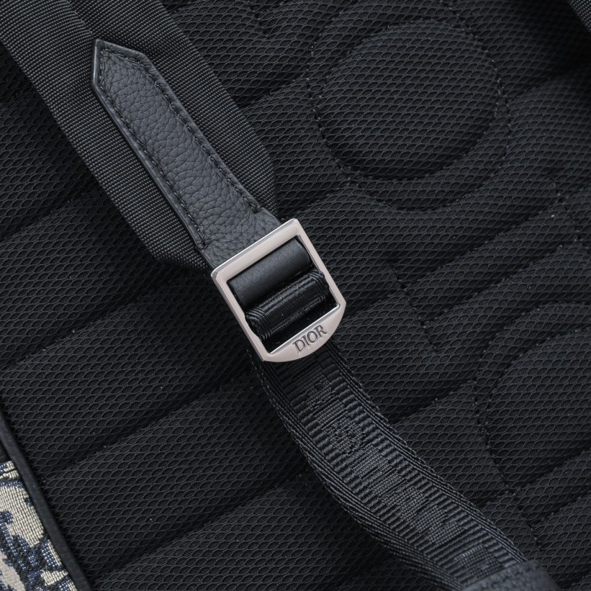 img_a189b943_20240913_i1726172382_8756_3 Replica Dior Saddle Zip Backpack - Image 9