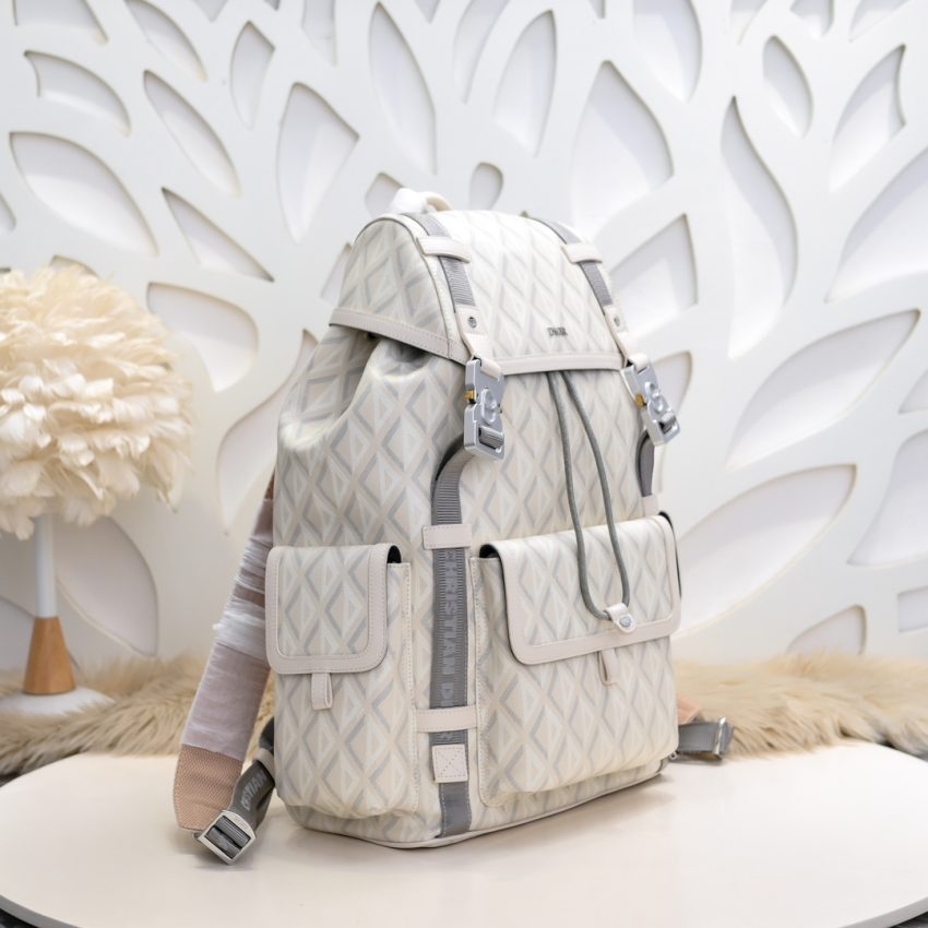 img_a189b943_20241004_i1727980700_5675_1 Replica DIOR Hit The Road Backpack White Diamond - Image 7
