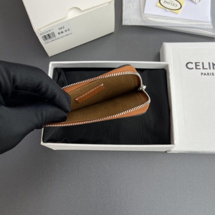 img_c4e87dad_20240815_i1723709044_7559_6 Replica Celine Card Holder - Image 19