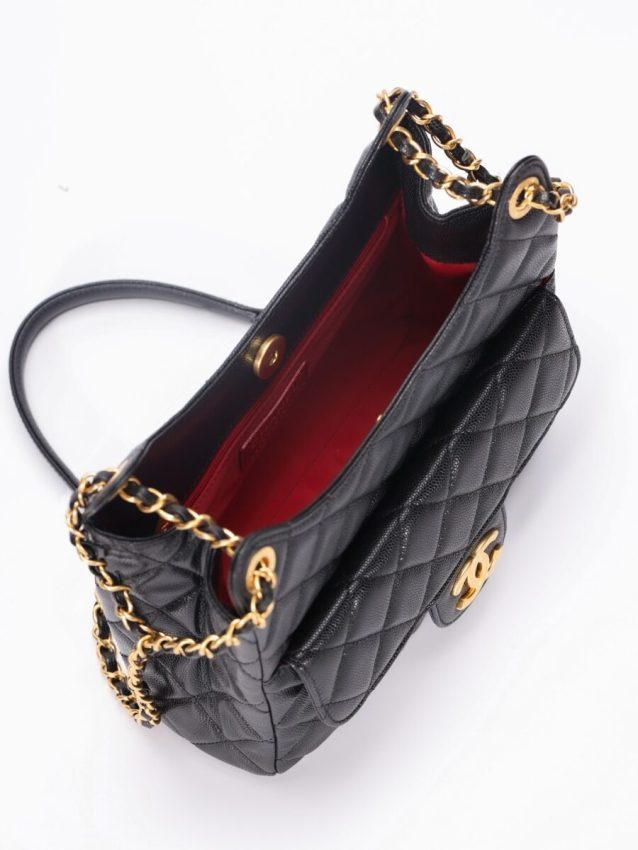 o_1h9fathhdapr1atejtgk0e10qh2.jpeg Replica CHANEL Hobo Medium Black - Image 6